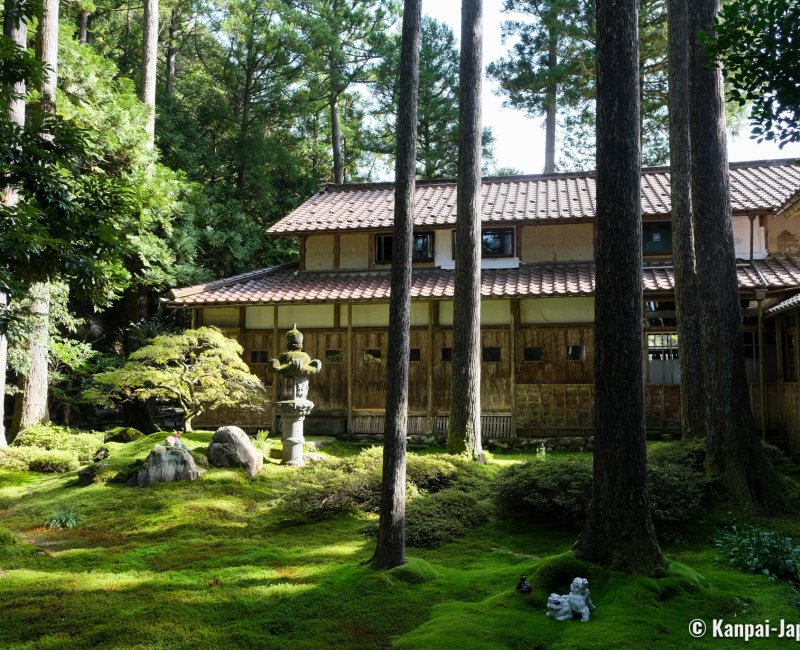 Hiyo Koke no Sato (Ishikawa), Traditional architecture of the mountain village 2 Hiyo Koke no Sato (Ishikawa), Traditional architecture of the mountain village 2