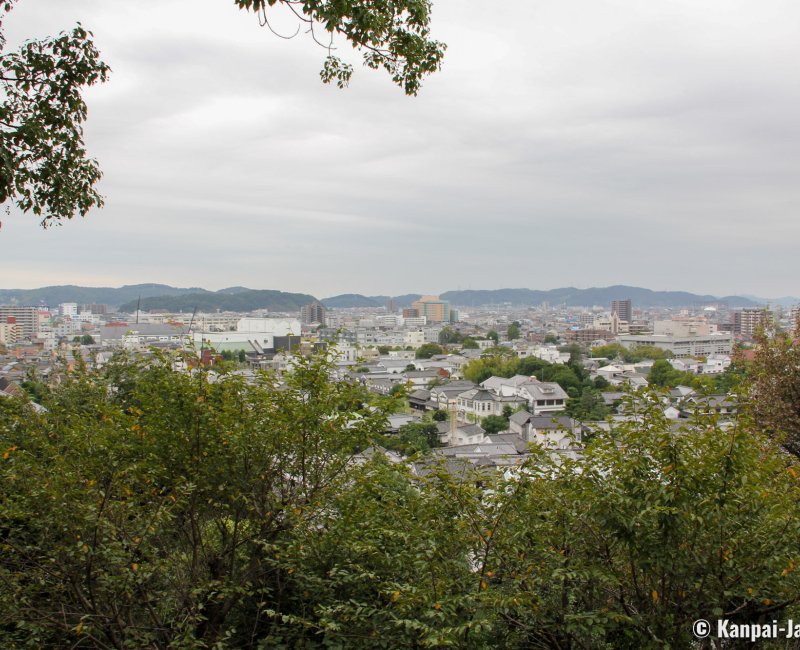 Achi-jinja (Kurashiki), Panoramic view on the city from the shrine's grounds