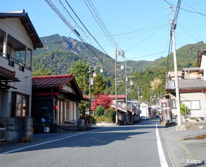 Minobu (Yamanashi, Mount Fuji), Street of the city-center near Kuon-ji temple