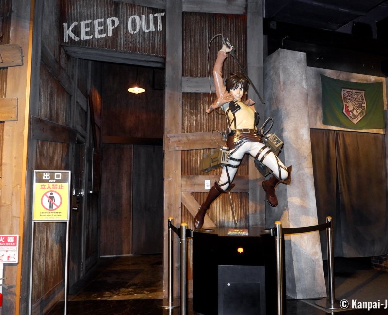 Tokyo Joypolis (Odaiba), Decor of Attack on Titan THE ATTRACTION Tokyo Joypolis (Odaiba), Decor of Attack on Titan THE ATTRACTION