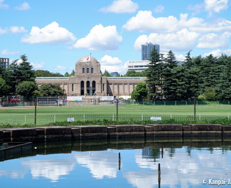Meiji Jingu Gaien (Tokyo), Kakuike pond and Seitoku Memorial Meiji Jingu Gaien (Tokyo), Kakuike pond and Seitoku Memorial