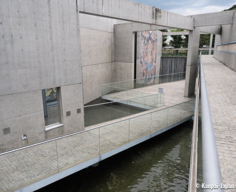 Garden of Fine Arts, Kyoto, View on the ramps and the pond of the open-air museum