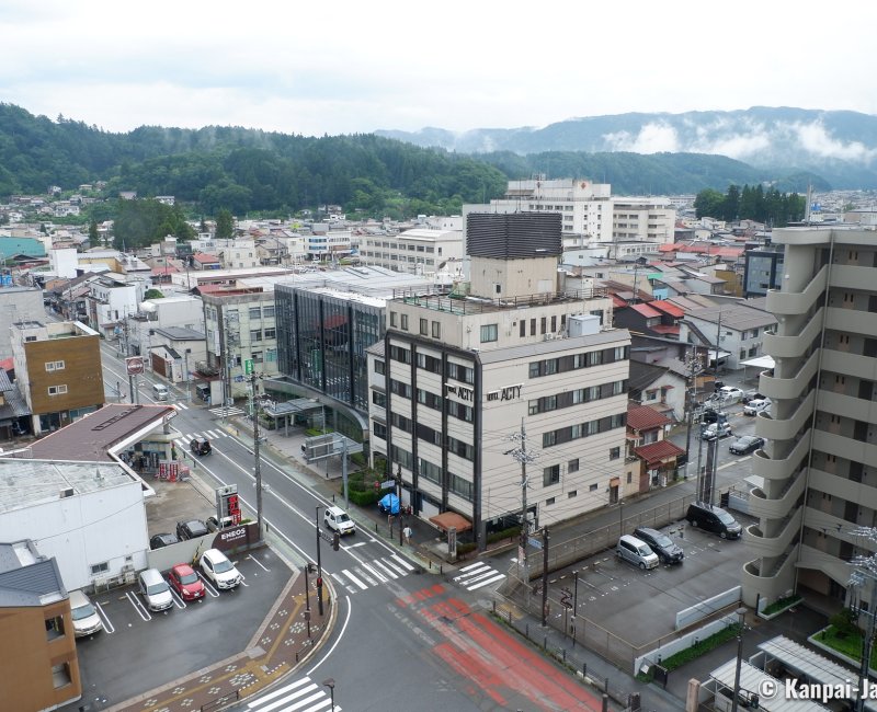 Hida Hanasatonoyu Takayama Ouan, Panoramic view on the city from the hotel's upper floor and onsen Hida Hanasatonoyu Takayama Ouan, Panoramic view on the city from the hotel's upper floor and onsen