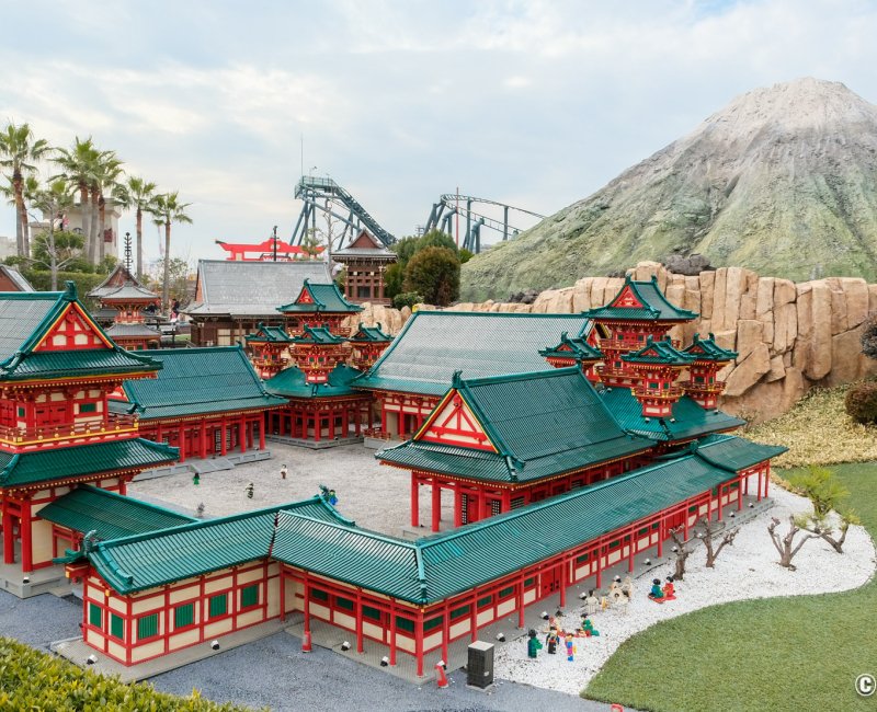 Legoland Japan (Nagoya), LEGO reproduction of Heian-jingu and Mount Fuji in Miniland Legoland Japan (Nagoya), LEGO reproduction of Heian-jingu and Mount Fuji in Miniland