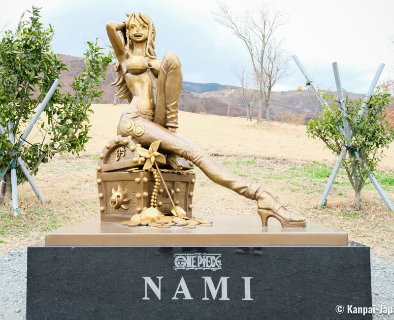 One Piece Kumamoto Revival Project (Kyushu), Statue of Nami in Nishihara 2