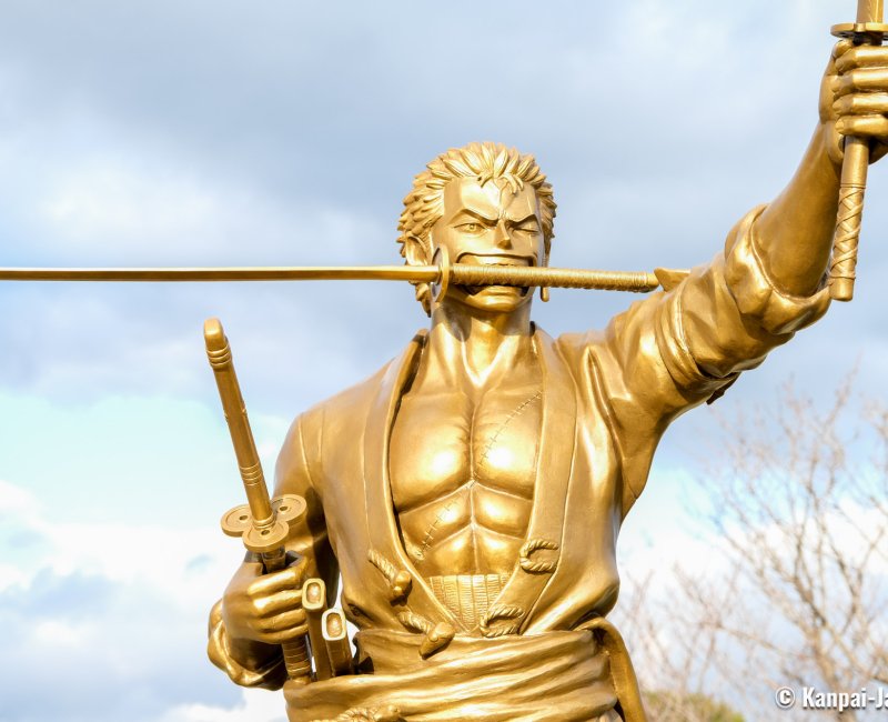 One Piece Kumamoto Revival Project (Kyushu), Statue of Zoro in Ozu 2