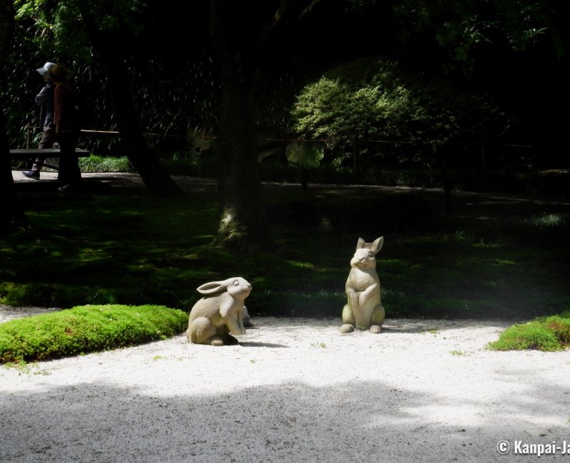 Meigetsu-in (Kamakura), Statues of rabbits symbolizing the moon in the temple's inner garden Meigetsu-in (Kamakura), Statues of rabbits symbolizing the moon in the temple's inner garden