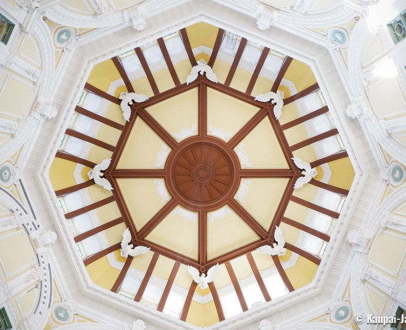 Tokyo Station, Zodiac signs on the cupola of the station's Marunouchi side 2