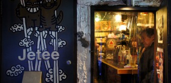 golden-gai-shinjuku-tokyo-14