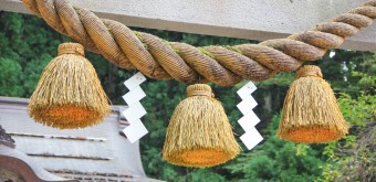 Shirakawa-go, Shimenawa sacred cord