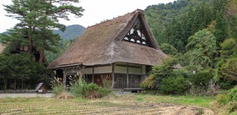 Shirakawa-go, Rice filed and pavilion in Myozen-ji