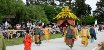 Aoi Matsuri (Kyoto), Procession at Kamigamo Shrine 2