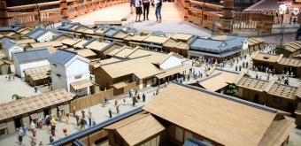 Edo-Tokyo Museum, Miniature of the city and Nihonbashi bridge (before the 2026 reopening)