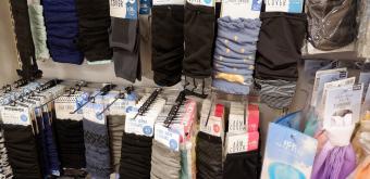 Arm coverings to hide tattoos and protect against UV radiations