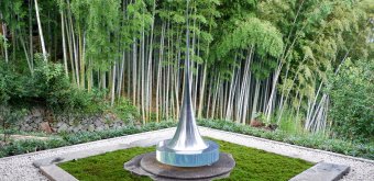 Enoura Observatory (Odawara), Contemporary artwork and bamboo grove