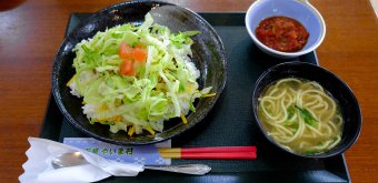 Okinawa Cuisine, Typical set menu with taco rice and Okinawa soba noodles