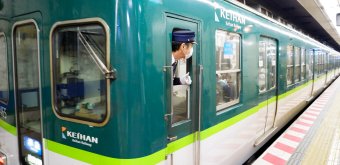 Yodoyabashi station (Osaka), Keihan train