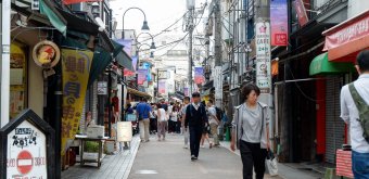 Yanaka Ginza (Tokyo), Shopping street in autumn