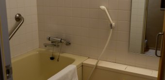 Yamatoya Honten (Matsuyama), Bathroom of the standard Japanese-style room