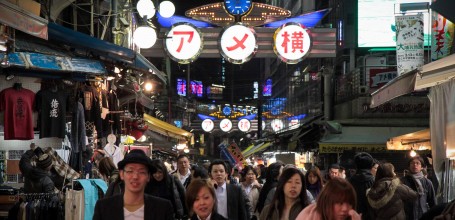 Ameyoko (Ueno), Night view of the street market
