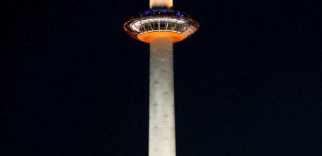 Kyoto Tower at night 2