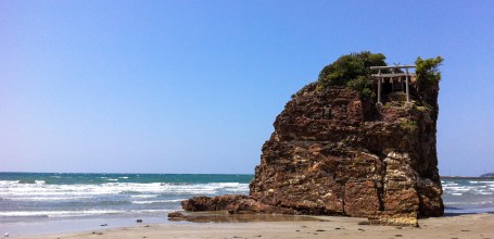 Izumo, Benten-jima on Inasa Beach