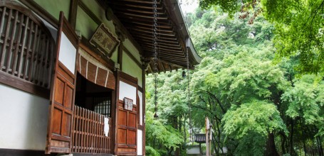 Jizo-in Temple in Kyoto