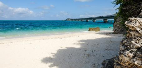 Miyakojima (Okinawa), Nishihenna Cape and Ikema Bridge in the north-west of the island
