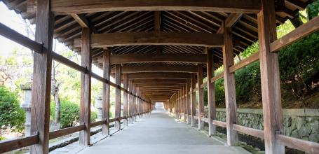 Kibitsu-jinja, 360-meters long covered passageway
