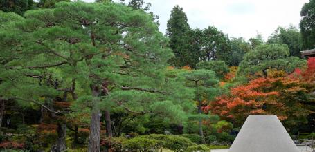 Ginkaku-ji, Kogetsudai sand cone and garden in autumn