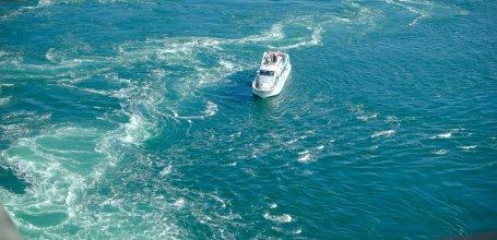 Naruto Whirlpools, View on a tourist ship from Uzu no Michi walkway