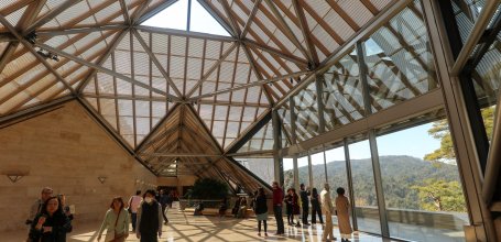 Miho Museum, Inside the main building