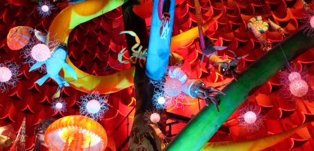 Expo'70 Park (Osaka), Tree of Life inside the Tower of the Sun 2