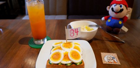 84 Hashi Cafe (Tokyo), Snack and Cocktail 84 to eat at the bar