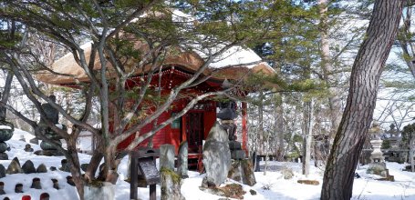 Kosen-ji (Kusatsu), Snow in the temple's grounds in winter