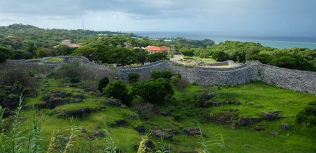 Nakijin Castle (Okinawa Honto), View on the fortified walls and the East China Sea 2