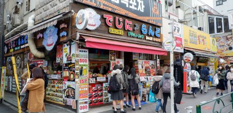 Shin-Okubo (Shinjuku), Restaurants in Tokyo's Korean town