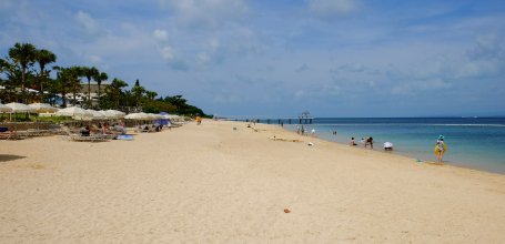 Fusaki Beach (Ishigaki), White sand beach at the Fusaki Beach Resort Hotel & Villas