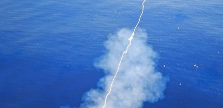 Tsukishima Monja Street (Tokyo), Illustration of Kyodo Senpaku's whaling ship in action