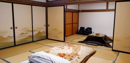 Kakurinbo (Minobu, Mount Fuji), Traditional room at the Buddhist inn