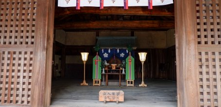 Matsuyama Castle (Shikoku), Shrine dedicated to Sugawara no Michizane in Tenjin Yagura pavilion