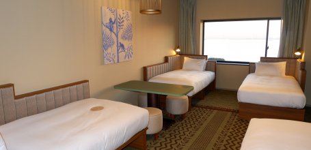 The Royal Park Hotel Maihama Resort Tokyo-Bay (Chiba), Standard Superior Quad Asian Emerald Room