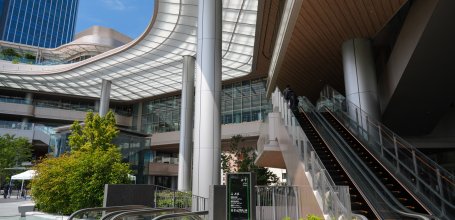 Takanawa Gateway City (Tokyo), Outdoor escalators
