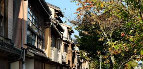 Kanazawa, Kyoka no Michi walk in Kazuemachi district