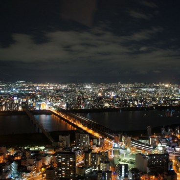 Umeda Sky Building (Osaka), Night view on the Yodo-gawa river from the observatory 2