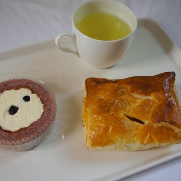 Konbini, Sweet breakfast with green tea, apple pastrie and blueberry rollcake