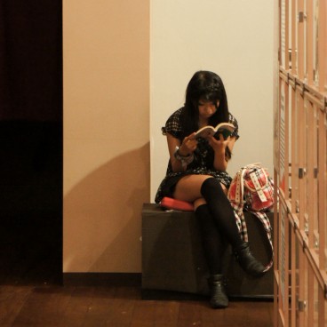 International Manga Museum in Kyoto, A young woman reading