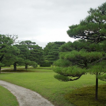 Nijo Castle (Kyoto), Castle's garden