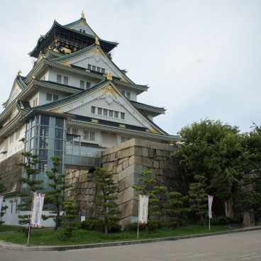 Osaka Castle, View on the keep 3