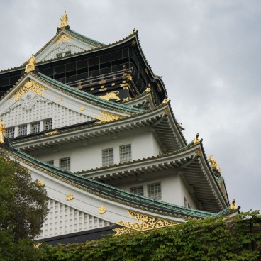 Osaka Castle, View on the keep 5